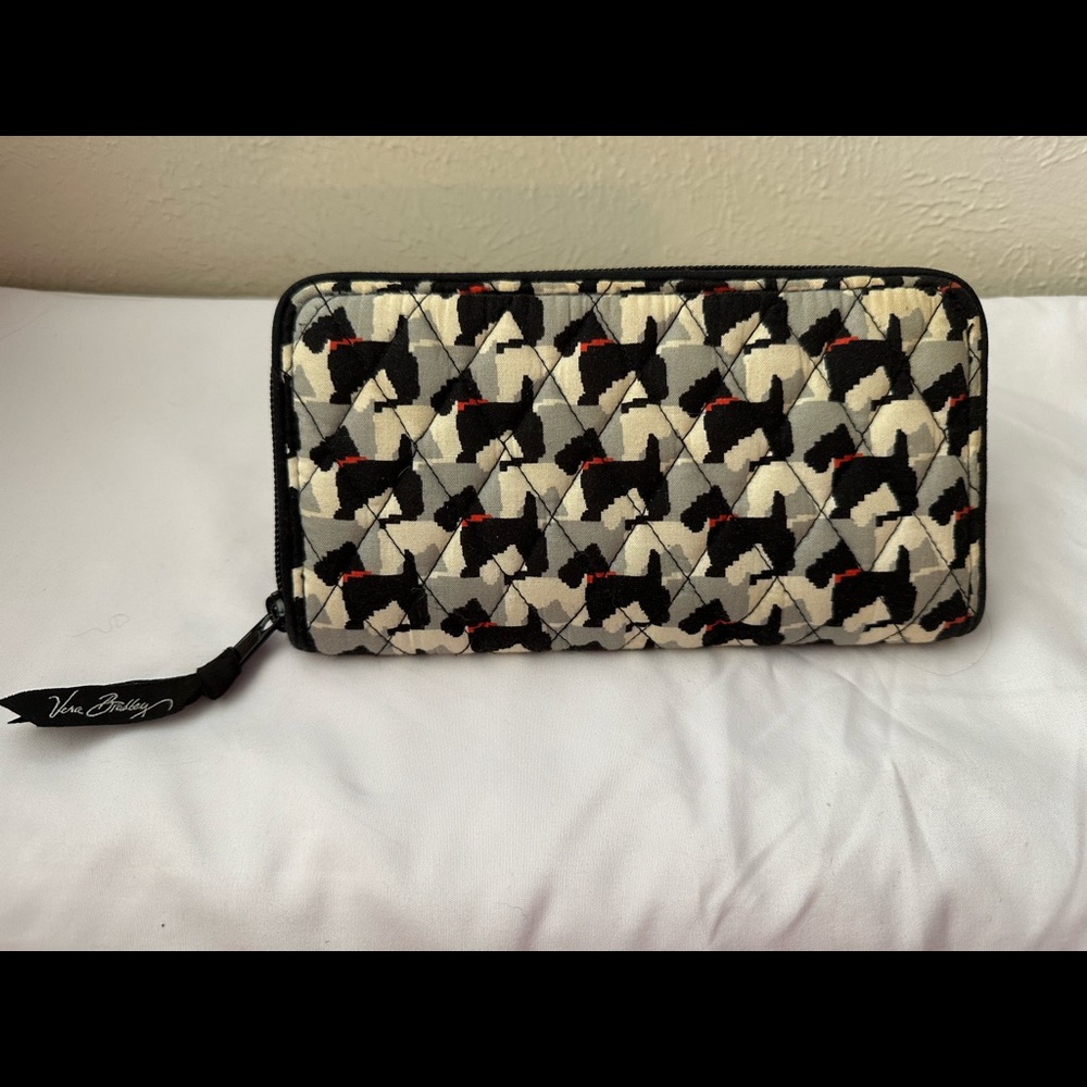 Very Bradley Wallet in Black, White, & Grey Dog Pattern